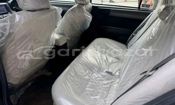 Buy Used Toyota Axio 2015 in Bajitpur, Kishorganj Buy Used Toyota Axio 2015 in Bajitpur, Kishorganj