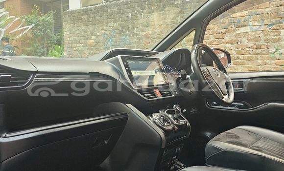 Buy Import 2019 Toyota Esquire gi premium black 2019 in Dhaka, Dhaka Buy Import 2019 Toyota Esquire gi premium black 2019 in Dhaka, Dhaka