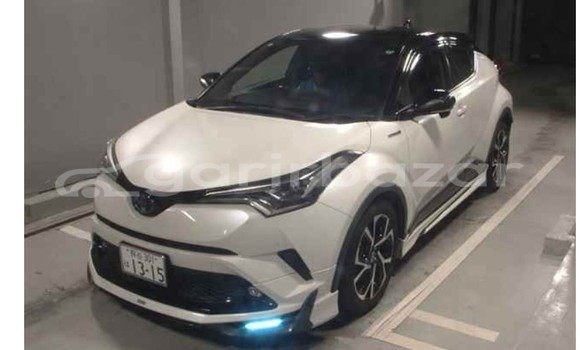 কেনা আমদানি Toyota CHR Pearl গাড়ী মধ্যে ঢাকা মধ্যে Dhaka কেনা আমদানি Toyota CHR Pearl গাড়ী মধ্যে ঢাকা মধ্যে Dhaka