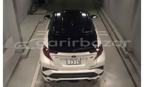 কেনা আমদানি Toyota CHR Pearl গাড়ী মধ্যে ঢাকা মধ্যে Dhaka কেনা আমদানি Toyota CHR Pearl গাড়ী মধ্যে ঢাকা মধ্যে Dhaka