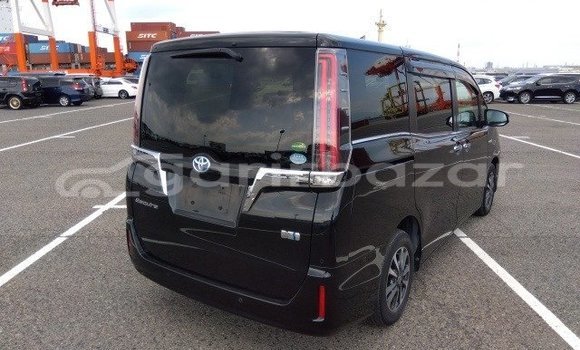 Buy Used 2019 Toyota Esquire in Dhaka, Dhaka Buy Used 2019 Toyota Esquire in Dhaka, Dhaka