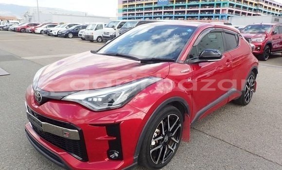Buy Used 2019 Toyota CHR in Dhaka, Dhaka Buy Used 2019 Toyota CHR in Dhaka, Dhaka