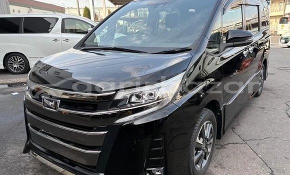 Buy Used 2019 Toyota Noah in Dhaka, Dhaka Buy Used 2019 Toyota Noah in Dhaka, Dhaka