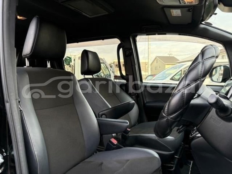 Big with watermark toyota noah dhaka dhaka 46537