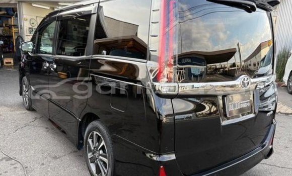 Buy Used 2019 Toyota Noah in Dhaka, Dhaka Buy Used 2019 Toyota Noah in Dhaka, Dhaka