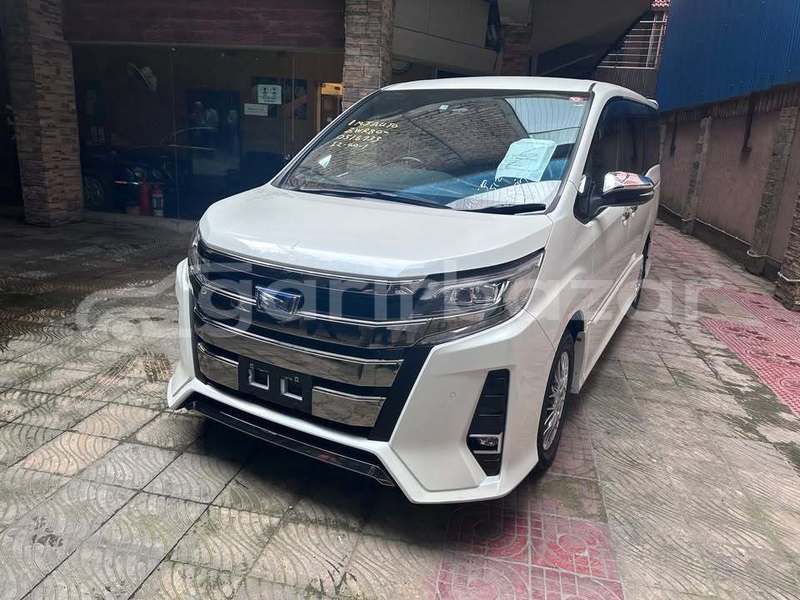 Big with watermark toyota noah dhaka dhaka 46567