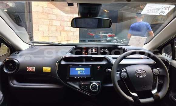 কেনা ব্যবহৃত Toyota Aqua White গাড়ী মধ্যে ঢাকা মধ্যে Dhaka কেনা ব্যবহৃত Toyota Aqua White গাড়ী মধ্যে ঢাকা মধ্যে Dhaka