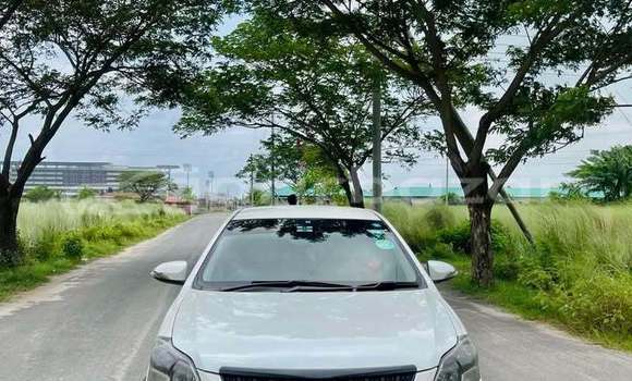 কেনা ব্যবহৃত Toyota F premio White গাড়ী মধ্যে ঢাকা মধ্যে Dhaka কেনা ব্যবহৃত Toyota F premio White গাড়ী মধ্যে ঢাকা মধ্যে Dhaka