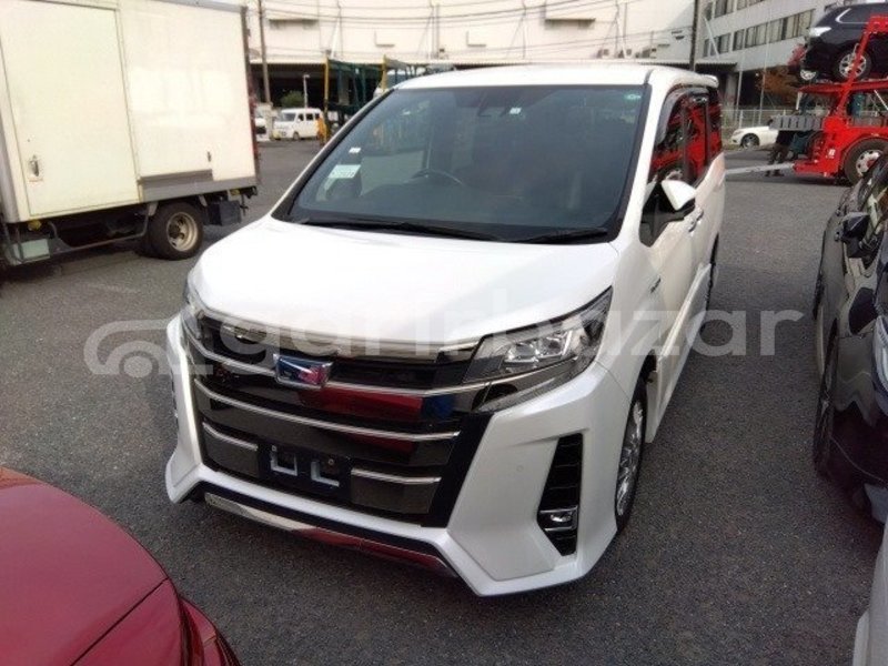 Big with watermark toyota noah dhaka dhaka 46612