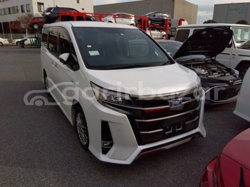 Big with watermark toyota noah dhaka dhaka 46612