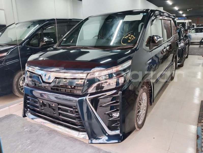 Big with watermark toyota voxy dhaka dhaka 46617