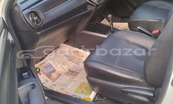 কেনা ব্যবহৃত Toyota axio White গাড়ী মধ্যে ঢাকা মধ্যে Dhaka কেনা ব্যবহৃত Toyota axio White গাড়ী মধ্যে ঢাকা মধ্যে Dhaka