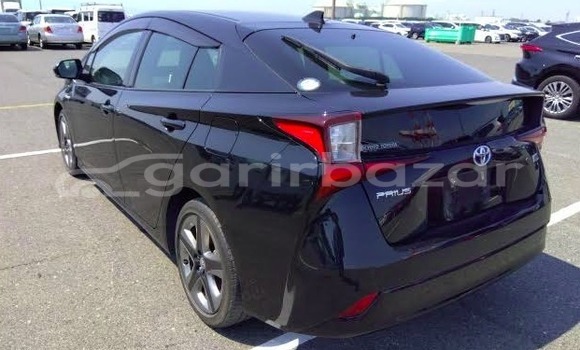 Buy Used 2019 Toyota prius in Dhaka, Dhaka Buy Used 2019 Toyota prius in Dhaka, Dhaka
