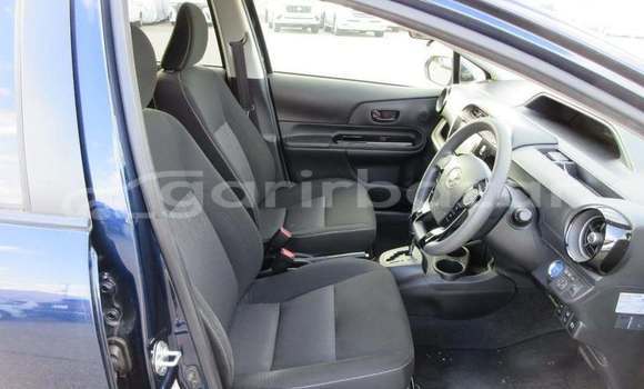 কেনা ব্যবহৃত Toyota Aqua Black গাড়ী মধ্যে ঢাকা মধ্যে Dhaka কেনা ব্যবহৃত Toyota Aqua Black গাড়ী মধ্যে ঢাকা মধ্যে Dhaka