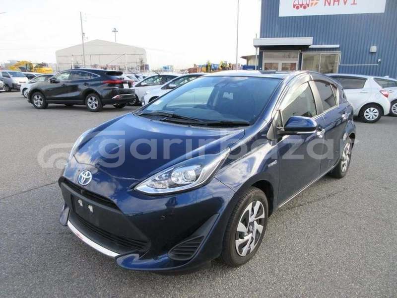 Big with watermark toyota aqua dhaka dhaka 46625