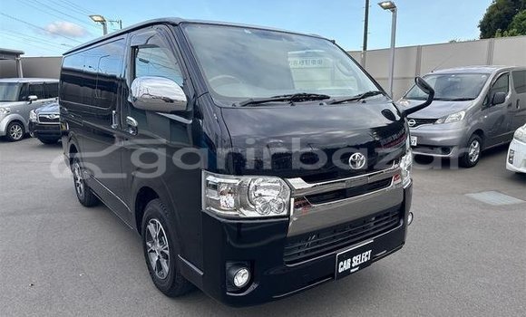 Buy Used 2019 Toyota Hiace in Dhaka, Dhaka Buy Used 2019 Toyota Hiace in Dhaka, Dhaka