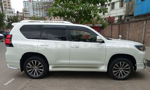 Buy Used 2014 Toyota Land Cruiser Prado in Dhaka, Dhaka Buy Used 2014 Toyota Land Cruiser Prado in Dhaka, Dhaka