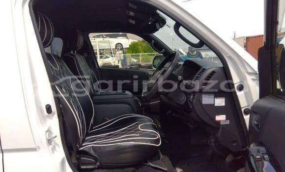 Buy Used 2021 Toyota Hiace in Dhaka, Dhaka Buy Used 2021 Toyota Hiace in Dhaka, Dhaka