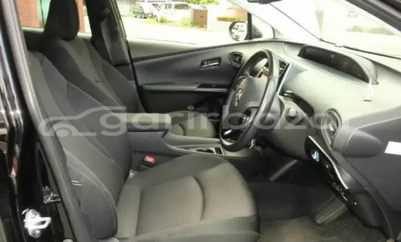 Buy Used 2018 Toyota prius in Dhaka, Dhaka Buy Used 2018 Toyota prius in Dhaka, Dhaka
