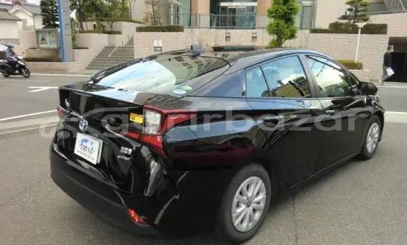 Buy Used 2018 Toyota prius in Dhaka, Dhaka Buy Used 2018 Toyota prius in Dhaka, Dhaka