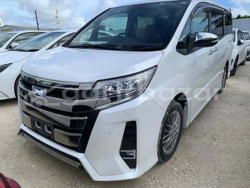 Big with watermark toyota noah dhaka dhaka 46647