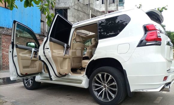 Buy Used 2014 Toyota Land Cruiser Prado in Dhaka, Dhaka Buy Used 2014 Toyota Land Cruiser Prado in Dhaka, Dhaka