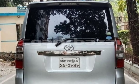 Buy Used 2010 Toyota Noah in Dhaka, Dhaka Buy Used 2010 Toyota Noah in Dhaka, Dhaka