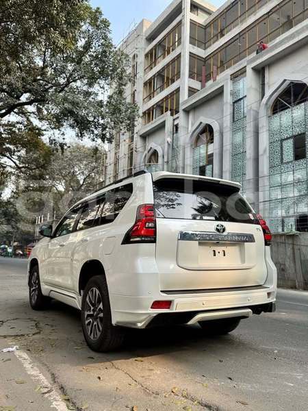 Big with watermark toyota land cruiser prado dhaka dhaka 46703