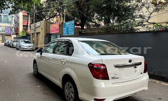 কেনা ব্যবহৃত Toyota axio White গাড়ী মধ্যে ঢাকা মধ্যে Dhaka কেনা ব্যবহৃত Toyota axio White গাড়ী মধ্যে ঢাকা মধ্যে Dhaka