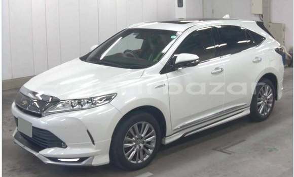 Buy Used 2018 Toyota Harrier in Dhaka, Dhaka Buy Used 2018 Toyota Harrier in Dhaka, Dhaka