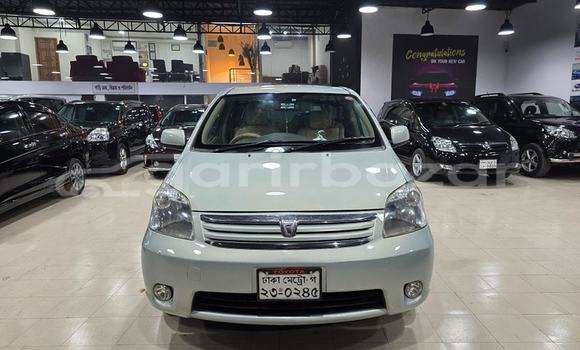Buy Used 2004 Toyota Raum in Dhaka, Dhaka Buy Used 2004 Toyota Raum in Dhaka, Dhaka