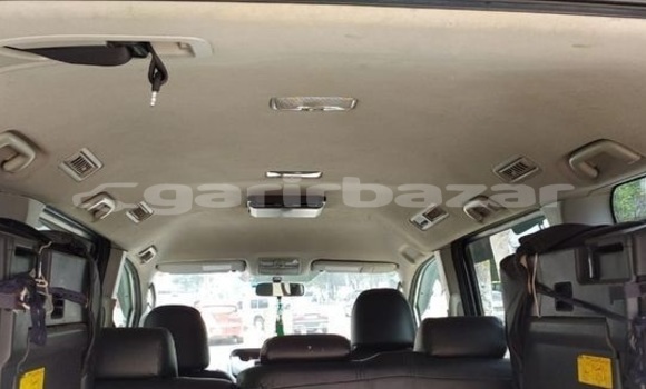 Buy Used 2010 Toyota Noah in Dhaka, Dhaka Buy Used 2010 Toyota Noah in Dhaka, Dhaka