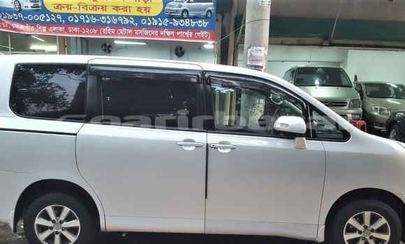 কেনা ব্যবহৃত Toyota Noah Silver গাড়ী মধ্যে ঢাকা মধ্যে Dhaka কেনা ব্যবহৃত Toyota Noah Silver গাড়ী মধ্যে ঢাকা মধ্যে Dhaka