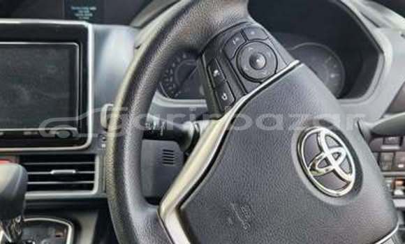 Buy Used 2020 Toyota Axio in Dhaka, Dhaka Buy Used 2020 Toyota Axio in Dhaka, Dhaka