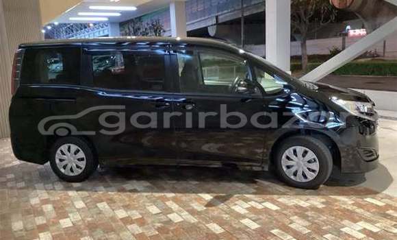 Buy Used 2010 Toyota Noah in Dhaka, Dhaka Buy Used 2010 Toyota Noah in Dhaka, Dhaka