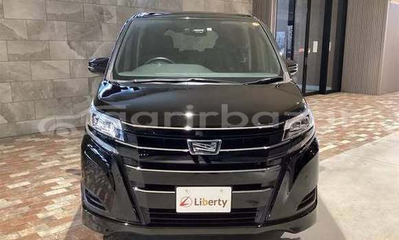 Buy Used 2010 Toyota Noah in Dhaka, Dhaka Buy Used 2010 Toyota Noah in Dhaka, Dhaka