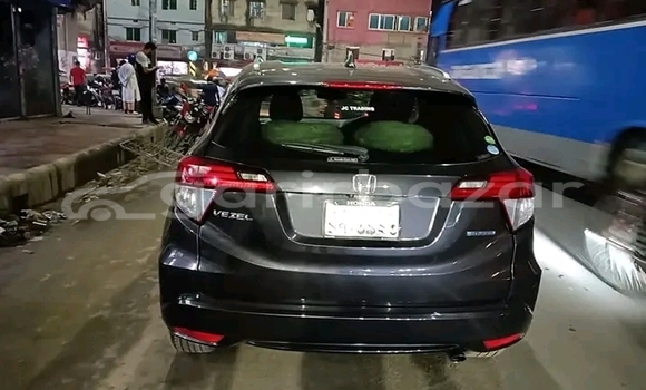 Buy Used Honda Vezel in Bandarban, Bandarban Buy Used Honda Vezel in Bandarban, Bandarban