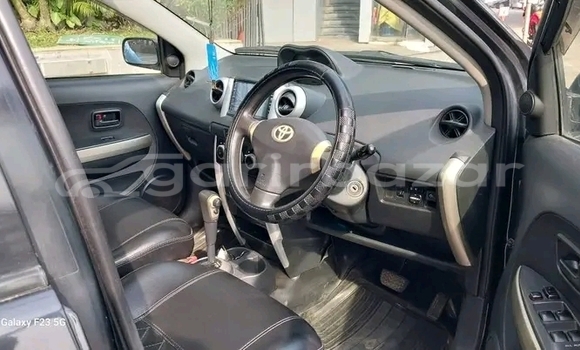 Buy Used Toyota IST in Bandarban, Bandarban Buy Used Toyota IST in Bandarban, Bandarban