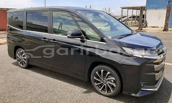 Buy Used Toyota Noah in Bajitpur, Kishorganj Buy Used Toyota Noah in Bajitpur, Kishorganj