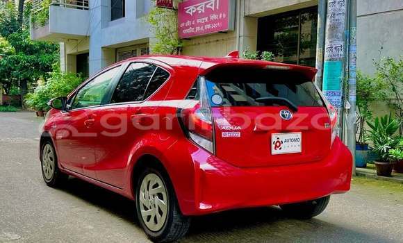 কেনা ব্যবহৃত Toyota Aqua Red গাড়ী মধ্যে ঢাকা মধ্যে Dhaka কেনা ব্যবহৃত Toyota Aqua Red গাড়ী মধ্যে ঢাকা মধ্যে Dhaka
