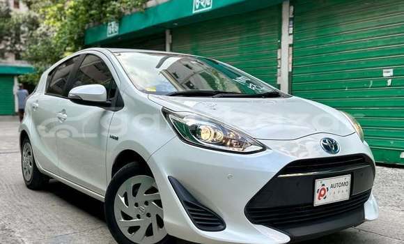 কেনা ব্যবহৃত Toyota Aqua White গাড়ী মধ্যে ঢাকা মধ্যে Dhaka কেনা ব্যবহৃত Toyota Aqua White গাড়ী মধ্যে ঢাকা মধ্যে Dhaka