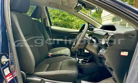 কেনা ব্যবহৃত Toyota Aqua Black গাড়ী মধ্যে ঢাকা মধ্যে Dhaka কেনা ব্যবহৃত Toyota Aqua Black গাড়ী মধ্যে ঢাকা মধ্যে Dhaka