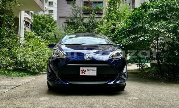 কেনা ব্যবহৃত Toyota Aqua Black গাড়ী মধ্যে ঢাকা মধ্যে Dhaka কেনা ব্যবহৃত Toyota Aqua Black গাড়ী মধ্যে ঢাকা মধ্যে Dhaka