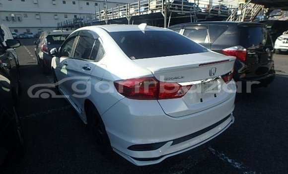 কেনা ব্যবহৃত Honda Grace Other গাড়ী মধ্যে ঢাকা মধ্যে Dhaka কেনা ব্যবহৃত Honda Grace Other গাড়ী মধ্যে ঢাকা মধ্যে Dhaka