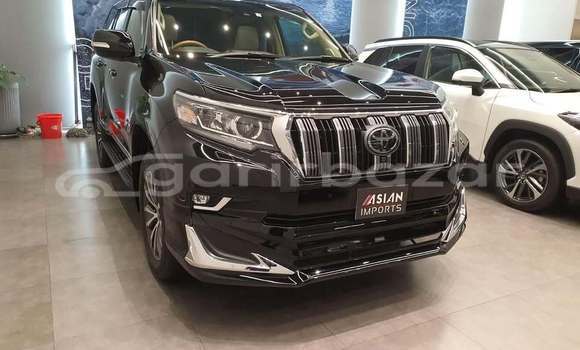 Buy Used 2021 Toyota Land Cruiser Prado in Dhaka, Dhaka Buy Used 2021 Toyota Land Cruiser Prado in Dhaka, Dhaka