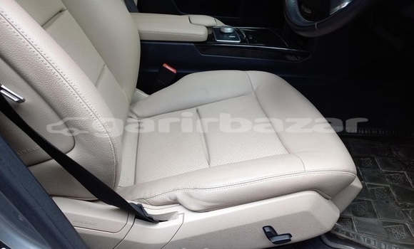 কেনা ব্যবহৃত Mercedes-Benz E200 Silver গাড়ী মধ্যে ঢাকা মধ্যে Dhaka কেনা ব্যবহৃত Mercedes-Benz E200 Silver গাড়ী মধ্যে ঢাকা মধ্যে Dhaka