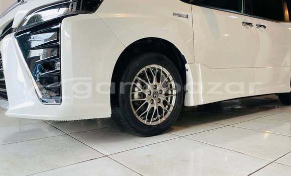 Buy Used 2019 Toyota Voxy in Dhaka, Dhaka Buy Used 2019 Toyota Voxy in Dhaka, Dhaka