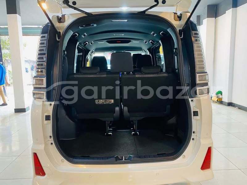 Big with watermark toyota voxy dhaka dhaka 46830