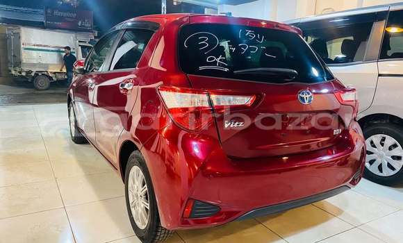 Buy Used 2019 Toyota Vitz in Dhaka, Dhaka Buy Used 2019 Toyota Vitz in Dhaka, Dhaka
