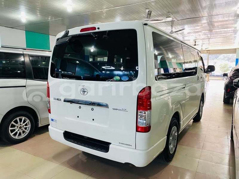 Big with watermark toyota hiace dhaka dhaka 46839